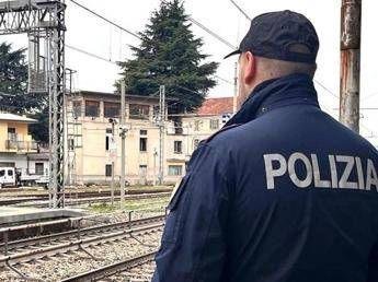 Trapani, ascolta musica con le cuffie e non sente l’arrivo del treno: muore a 17 anni