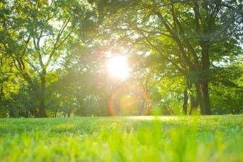 Meteo, arriva caldo sull’Italia ma rimane rischio temporali: le previsioni