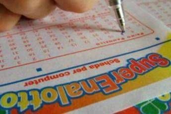 SuperEnalotto, la combinazione vincente di oggi: centrati tre 5 da 51mila euro