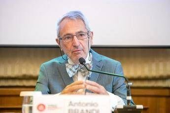 Lgbt, Pro Vita: “Grave posizione diocesi che avallano Veglie Arcobaleno”