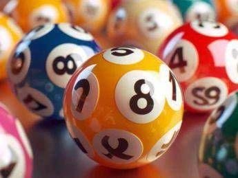 Superenalotto, centrato 5+1 a Terracina: vinti 640mila euro