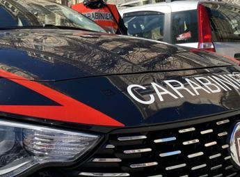 Aggredisce donna con acido su commissione: arrestato 22enne a Venezia, con sè aveva 3.500 euro