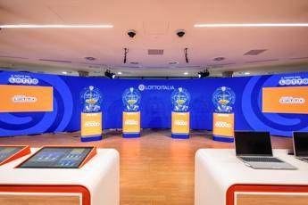 Lotto, inaugurazione della nuova sala estrazionale di Milano